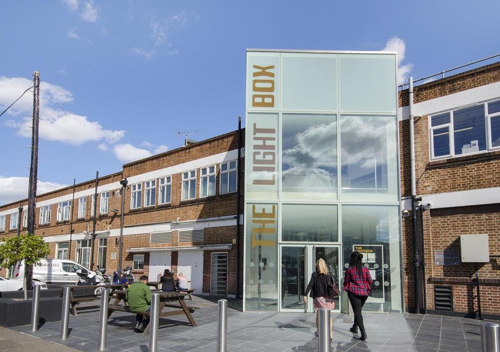 Property photo 1 of 7 Light Box  Workspace 1.Jpg