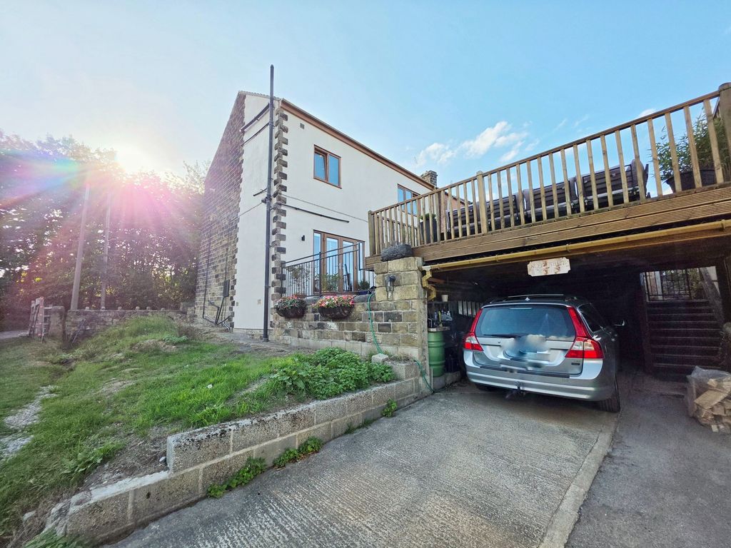 Property photo 1 of 33
