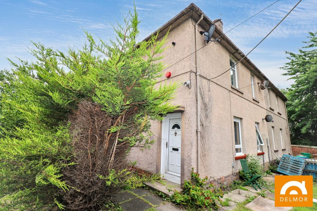 Property photo 2 of 14