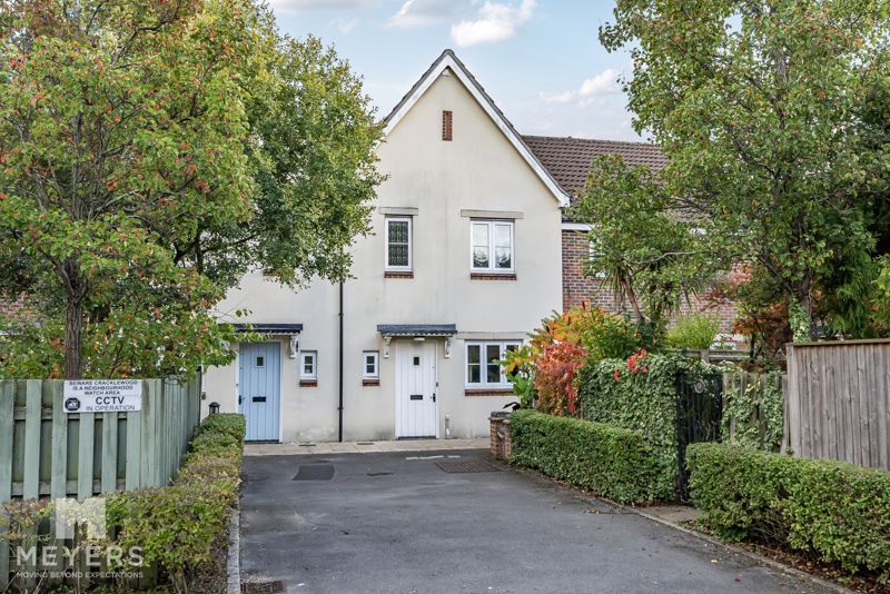 Property photo 1 of 21 Front