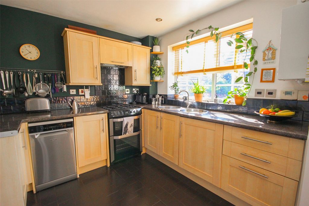 Property photo 3 of 26 Picture No. 53