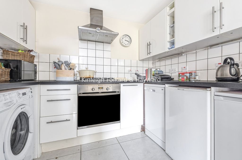 Property photo 3 of 6 85599Db4-B9Ff-45d8-A