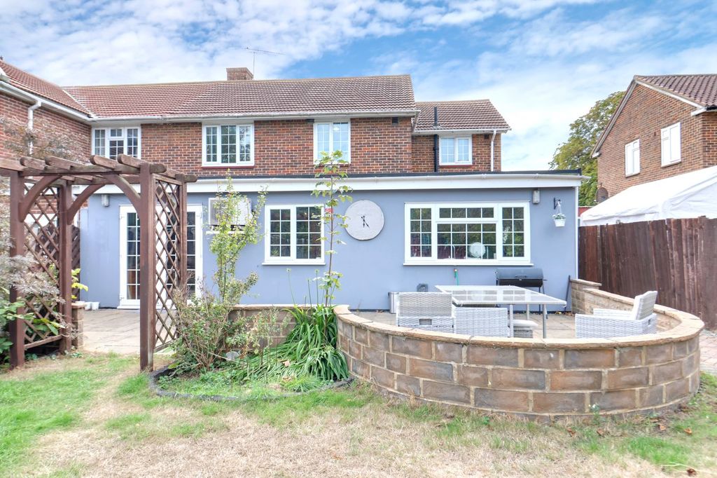 Property photo 3 of 30