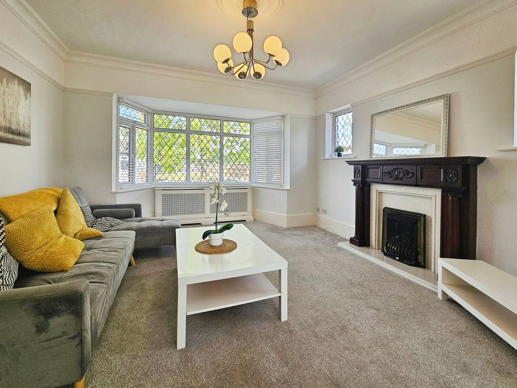 Property photo 2 of 26 Pbox-Img.Jpg