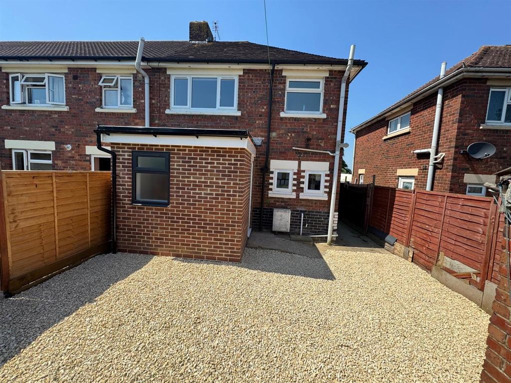 Property photo 1 of 8 87320.Jpg