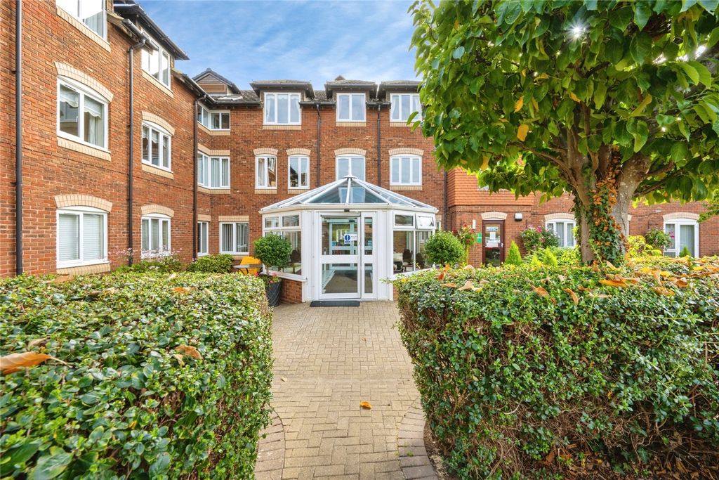 Property photo 2 of 12 Picture No. 02