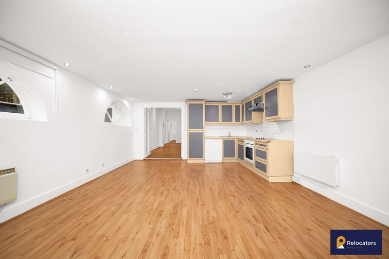 Property photo 2 of 19 Photo 9