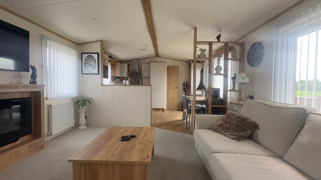 Property photo 3 of 18 Img_8499