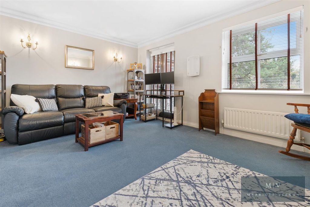 Property photo 3 of 16 Normanton Road 10 MV-9.Jpg