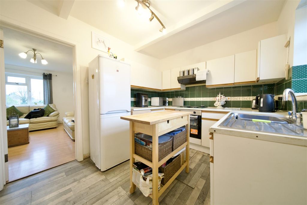 Property photo 3 of 14 Dsc09372.Jpeg