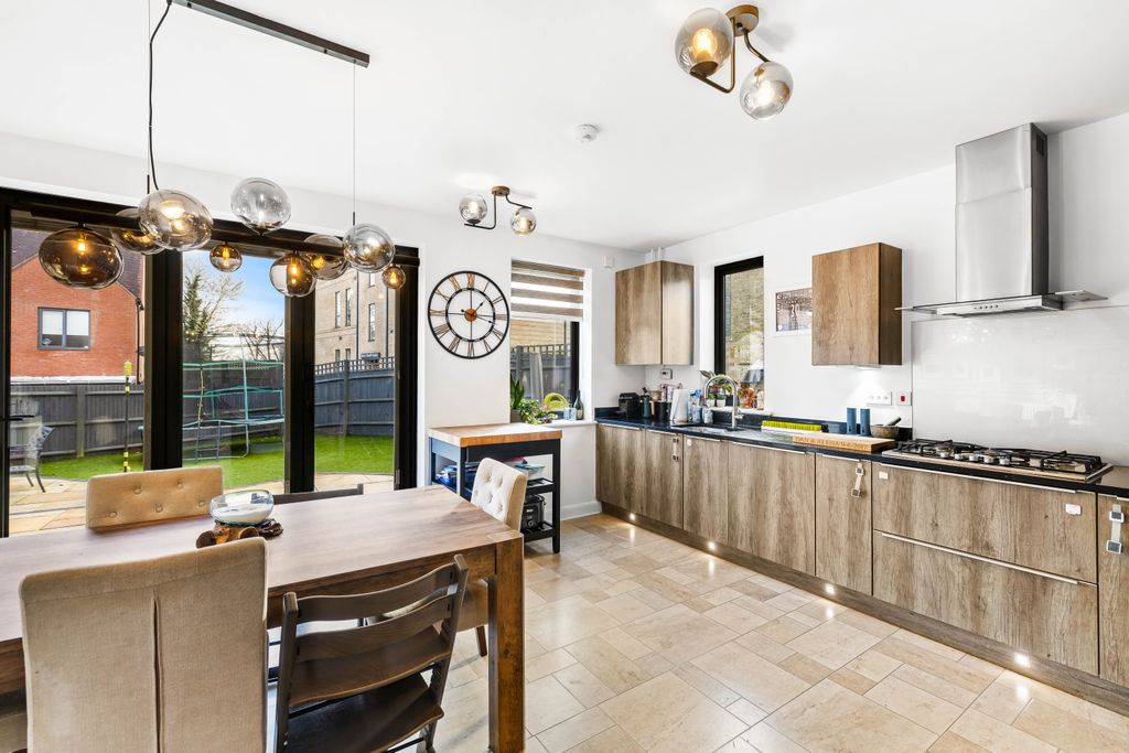 Property photo 3 of 28 Image1-11.Jpg