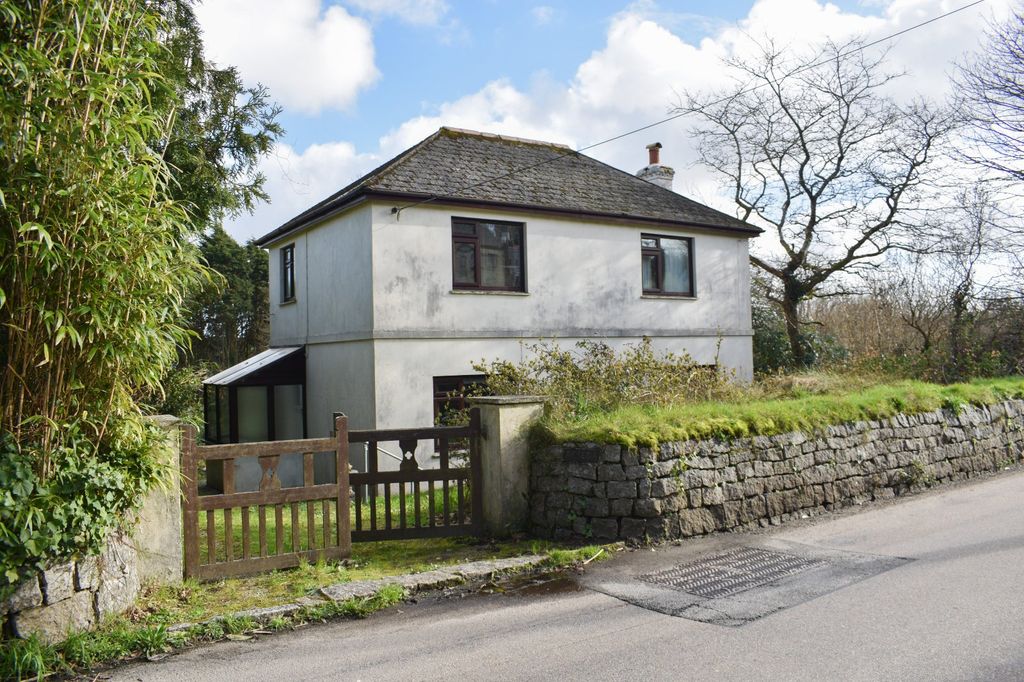 Property photo 1 of 12 Front Elevation