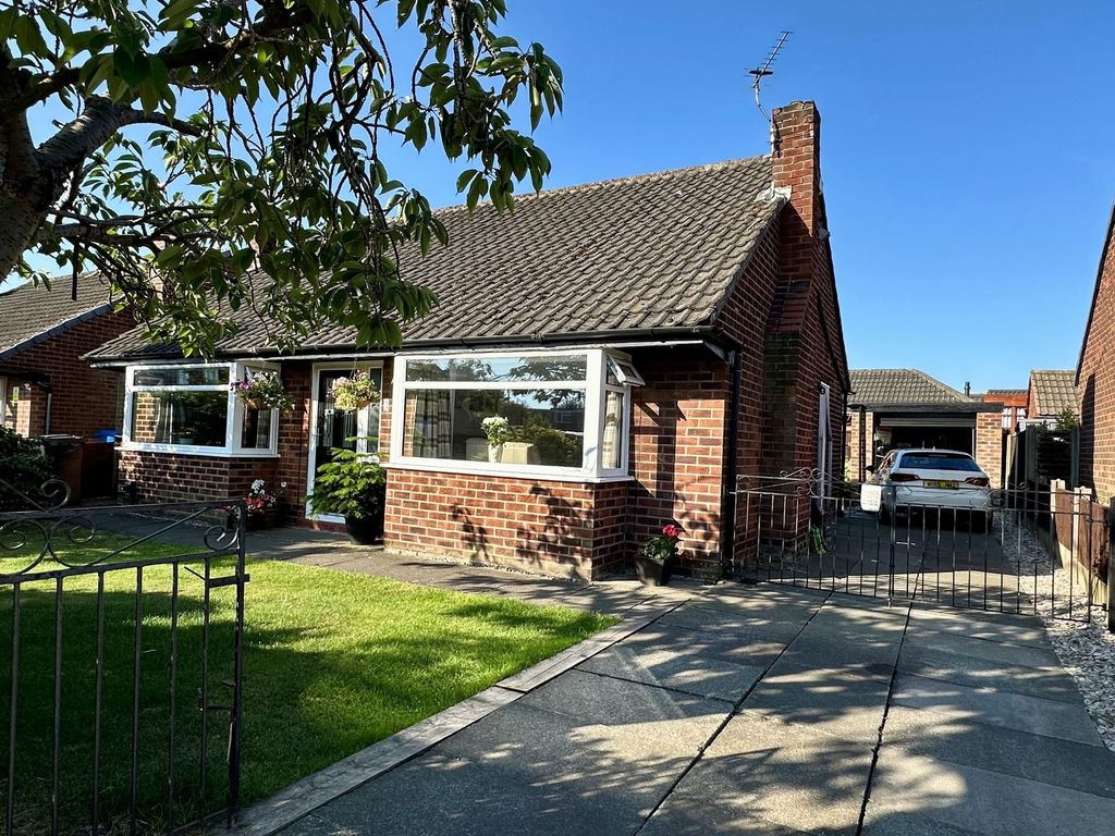 Property photo 1 of 25