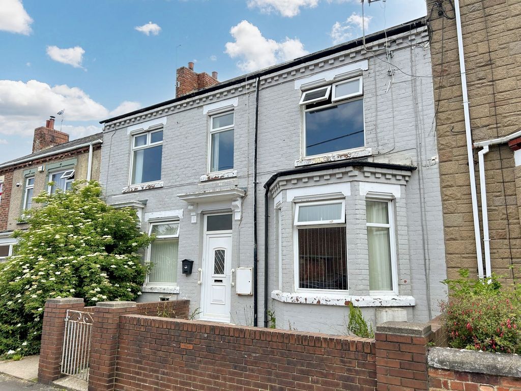 Property photo 1 of 13