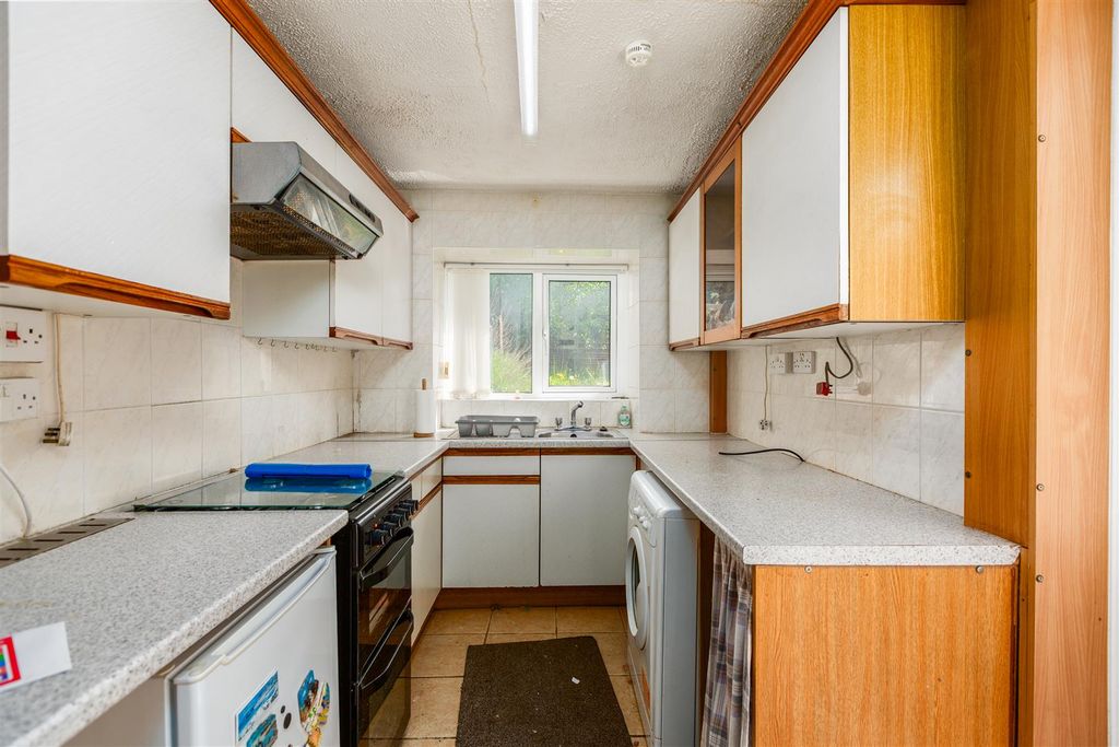 Property photo 3 of 22 Cz0A9443-Edit.Jpg