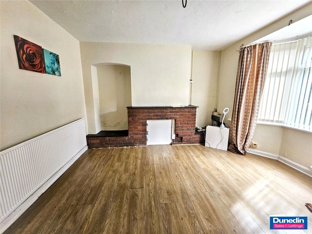 Property photo 3 of 13 Picture No. 12