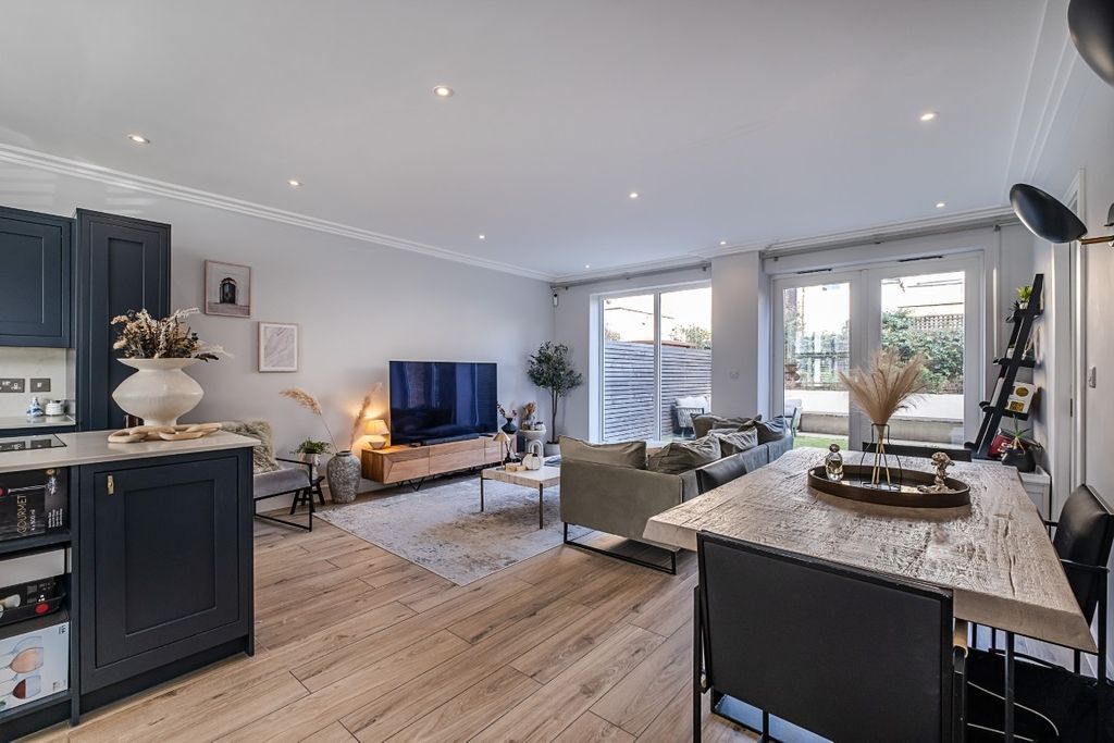 Property photo 1 of 26 1