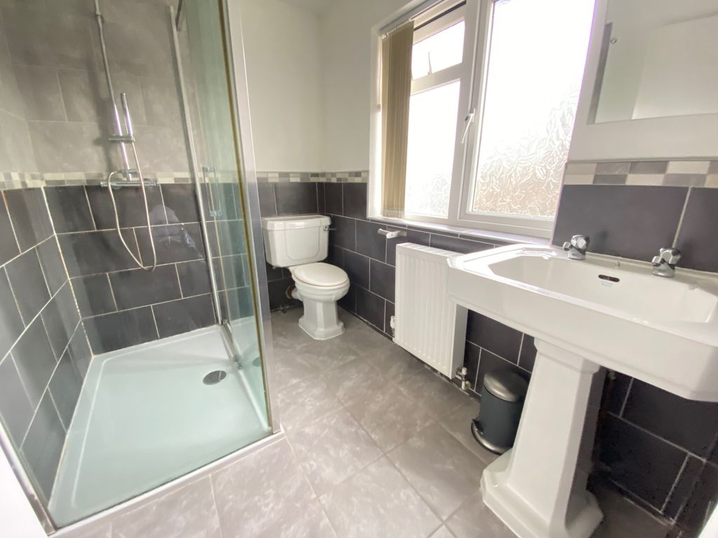 Property photo 3 of 5 Img_4821_3_Original