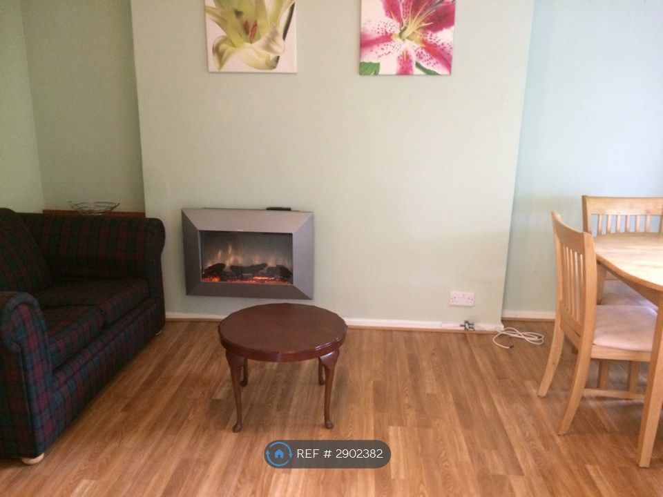 Property photo 1 of 4 Lounge/Dinner