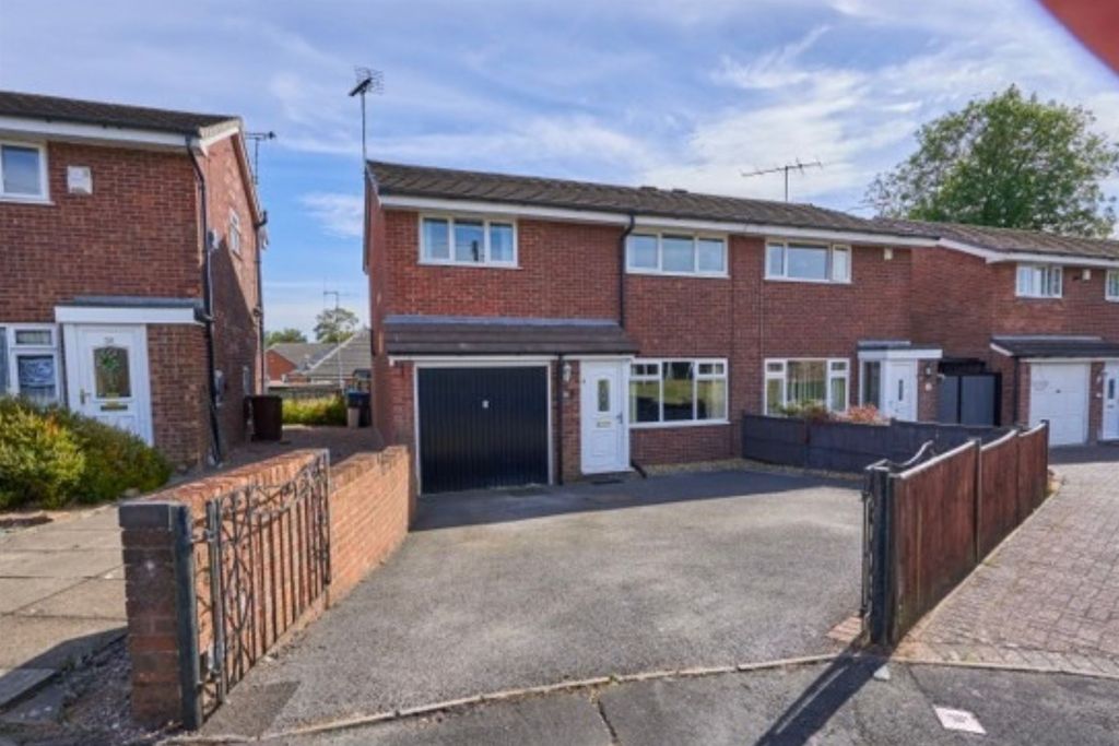 Property photo 1 of 15