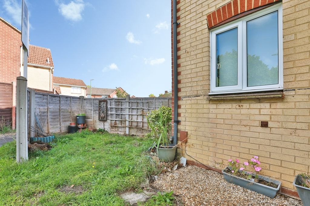 Property photo 2 of 16 Pbox-Img.Jpg