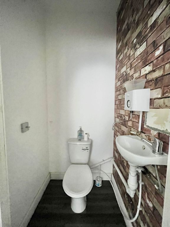 Property photo 3 of 3