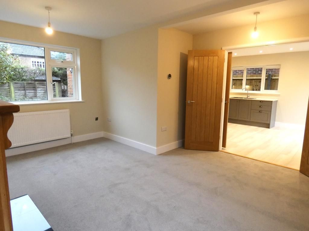 Property photo 3 of 11 Photo 3