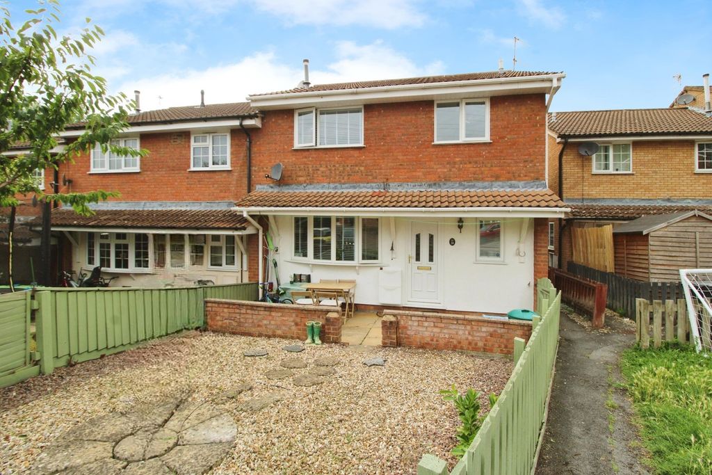 Property photo 1 of 9