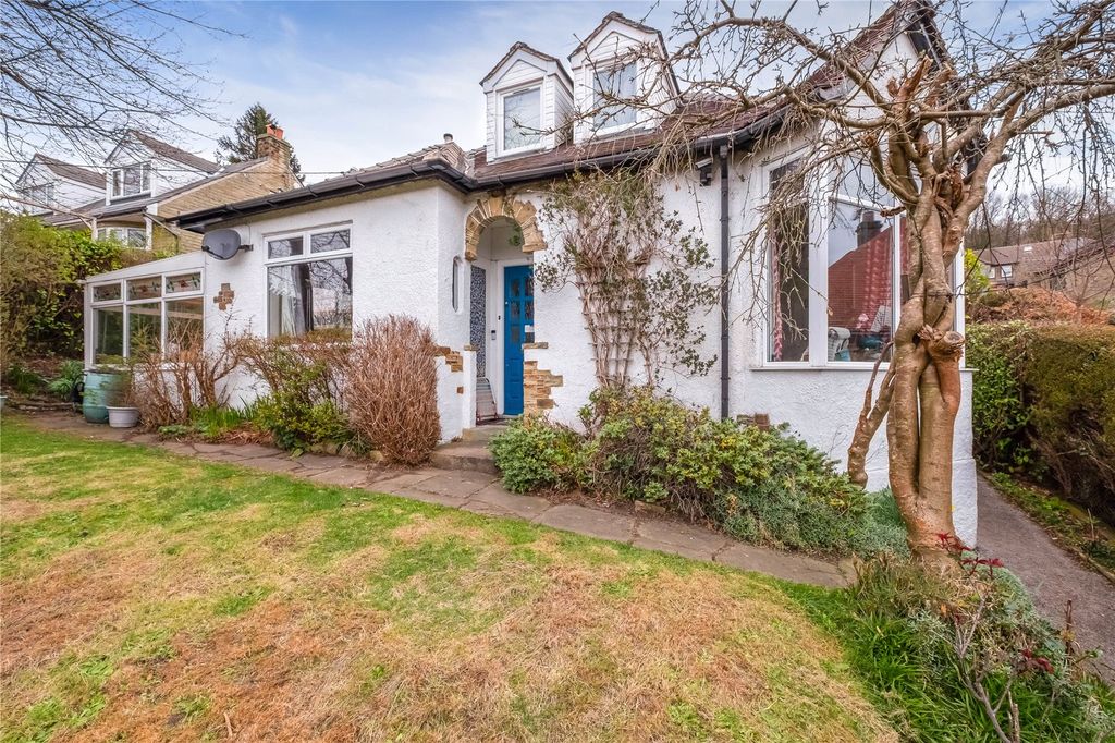 Property photo 1 of 28 Outside