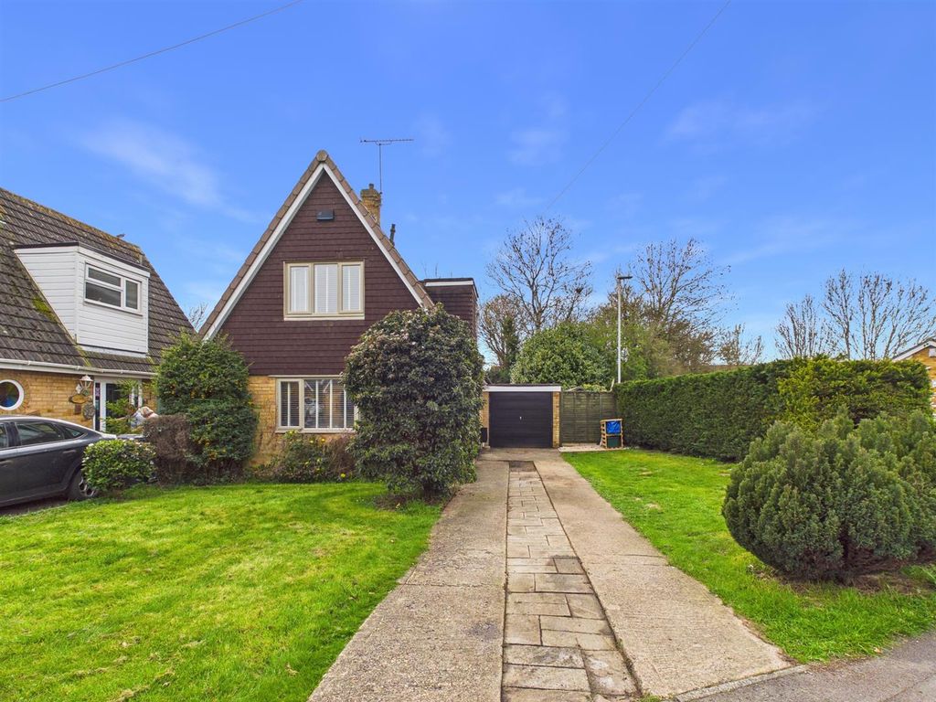 Property photo 1 of 21