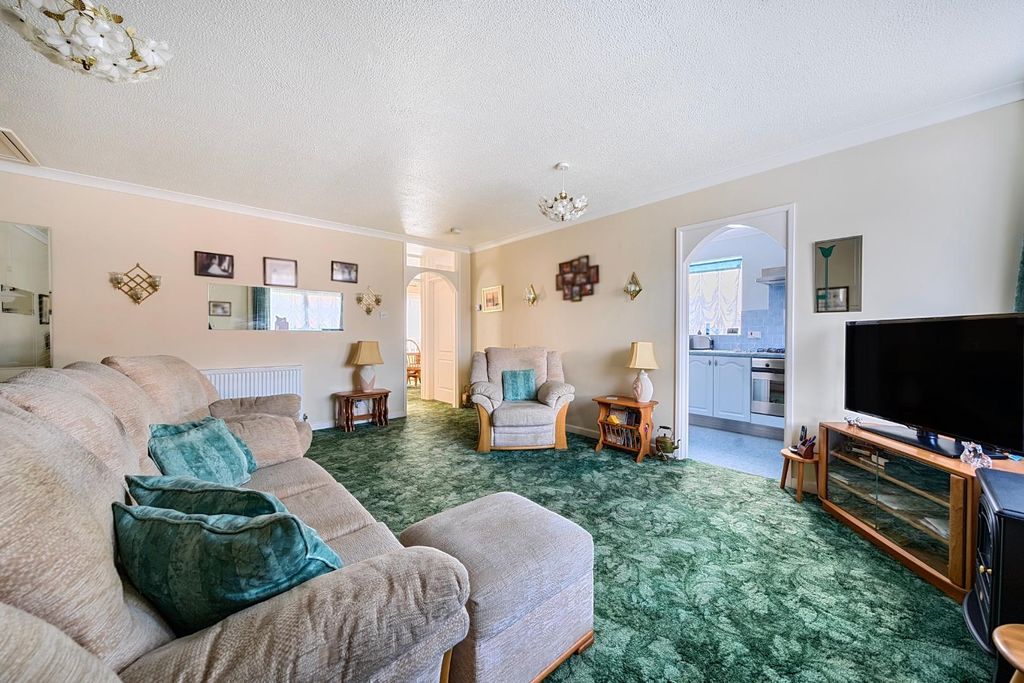 Property photo 2 of 12 1356289-4-68d297Ddacdc7.Jpg