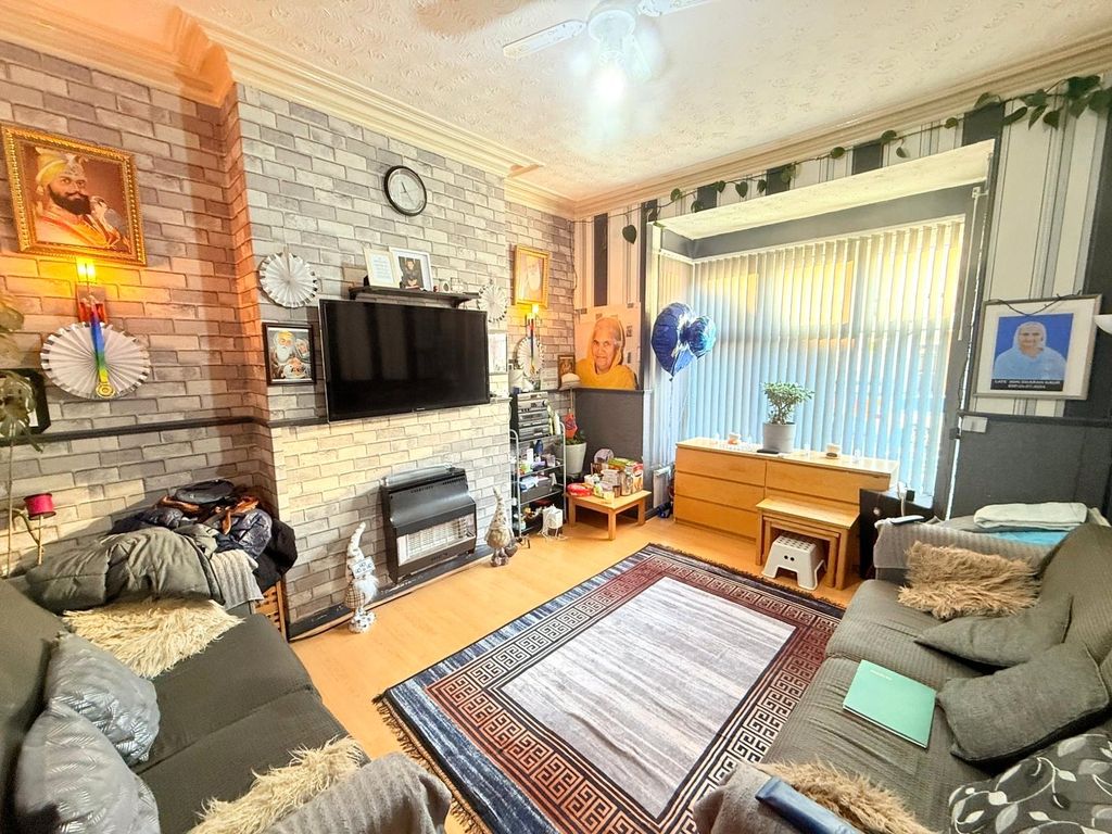 Property photo 3 of 10 Picture No. 04