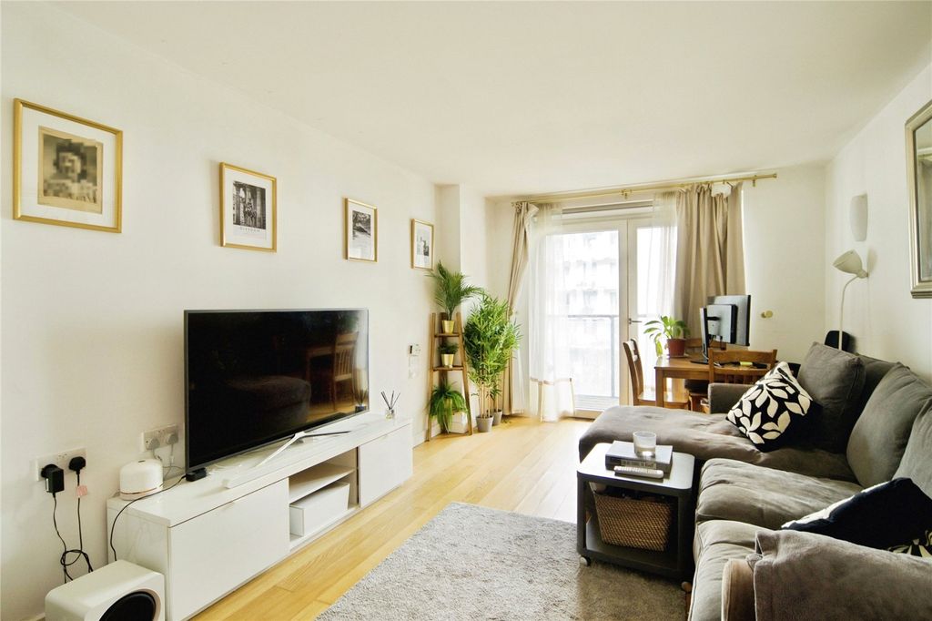 Property photo 1 of 17 Picture No. 30