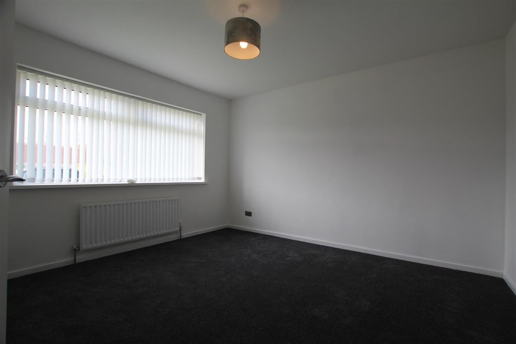 Property photo 2 of 11 Img_5874.Jpg