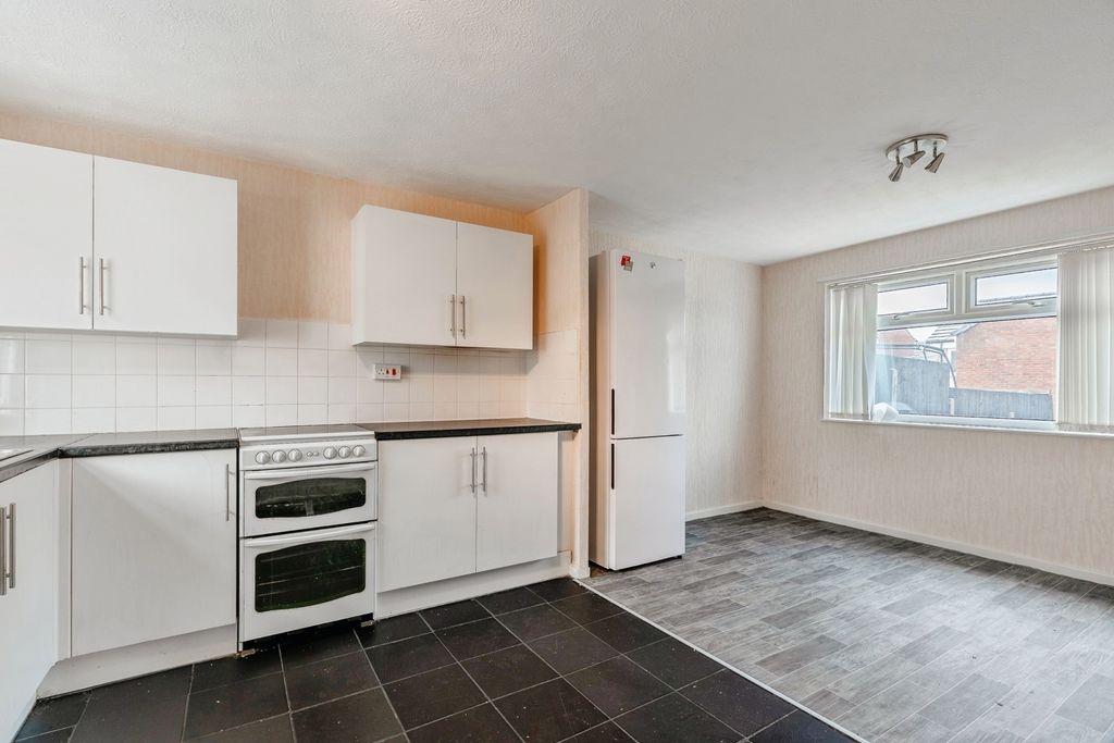 Property photo 2 of 16 Pbox-Img.Jpg