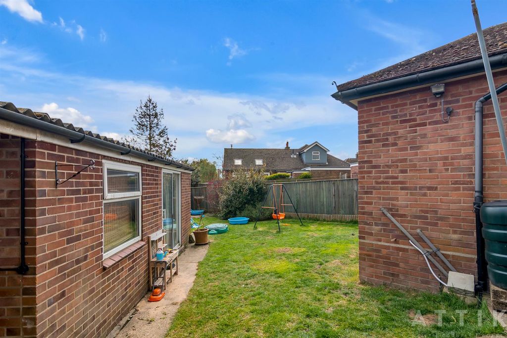 Additional image 24 of 3 bed semi-detached house for saleQueens Drive, Halesworth IP19