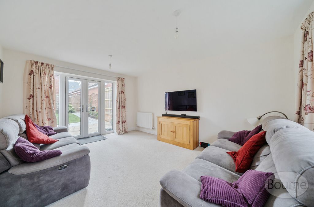 Property photo 2 of 22 60d5612d-264c-402...
