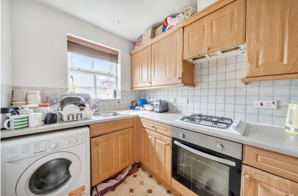 Property photo 2 of 7 Picture No. 06