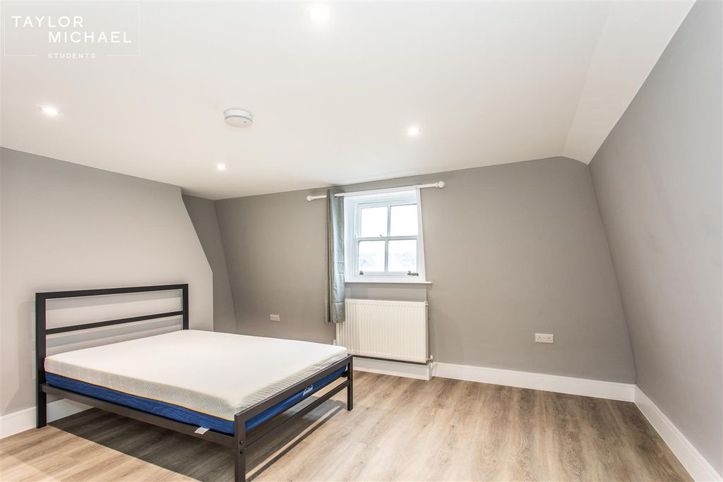 Additional image 24 of 6 bed maisonette to rentPreston Street, Brighton BN1