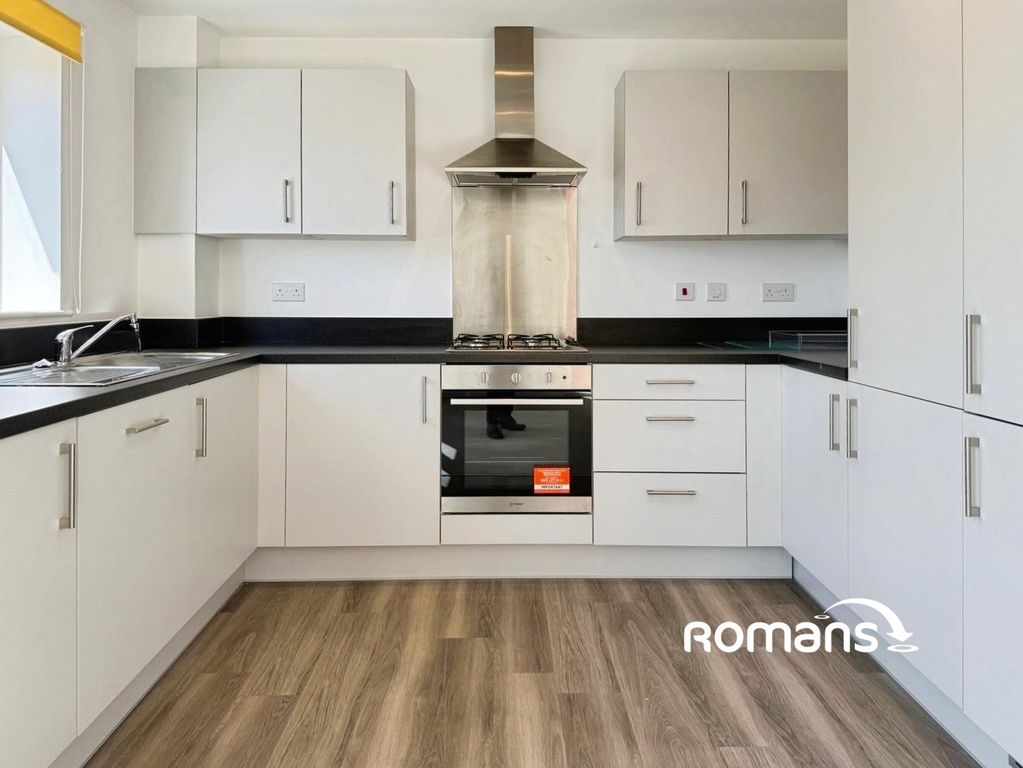 Property photo 2 of 11 Pbox-Img.Jpg