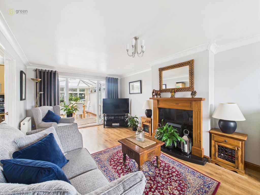 Property photo 3 of 43