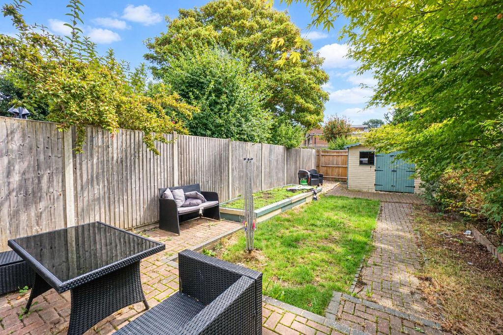 Property photo 2 of 22 84A50A54-0560-4E5A-B4B9-008094Bbfcc3.Png