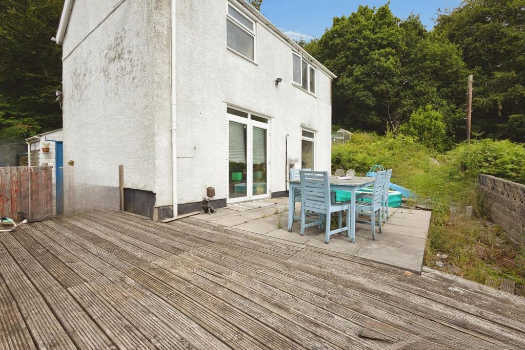 Property photo 1 of 19 Pbox-Img.Jpg