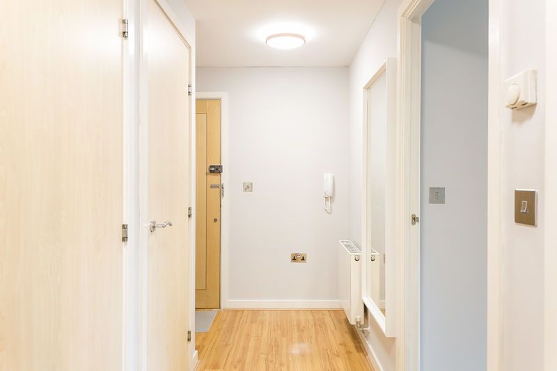 Property photo 2 of 12 Entrance Hallway