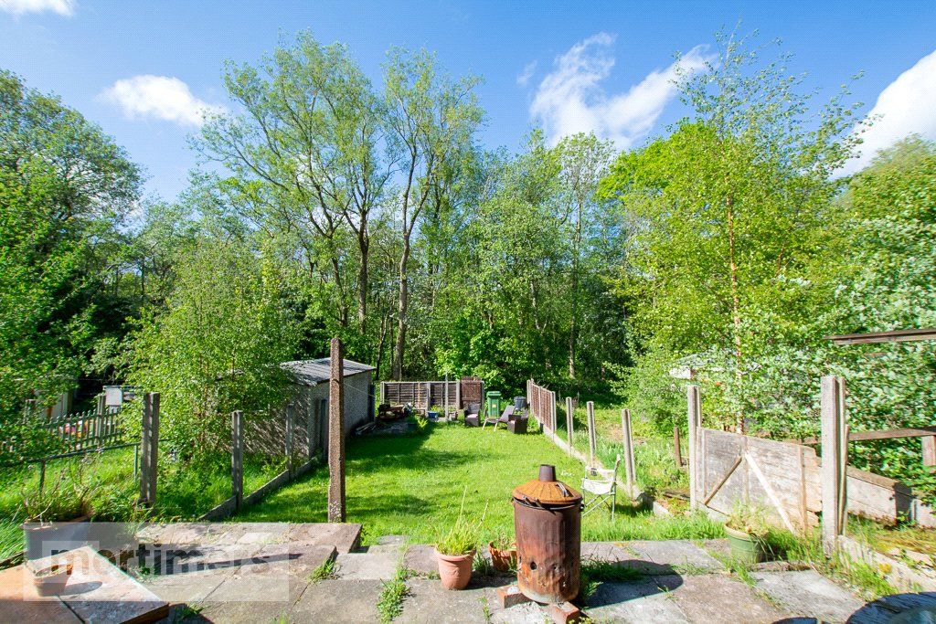 Property photo 3 of 12 Garden