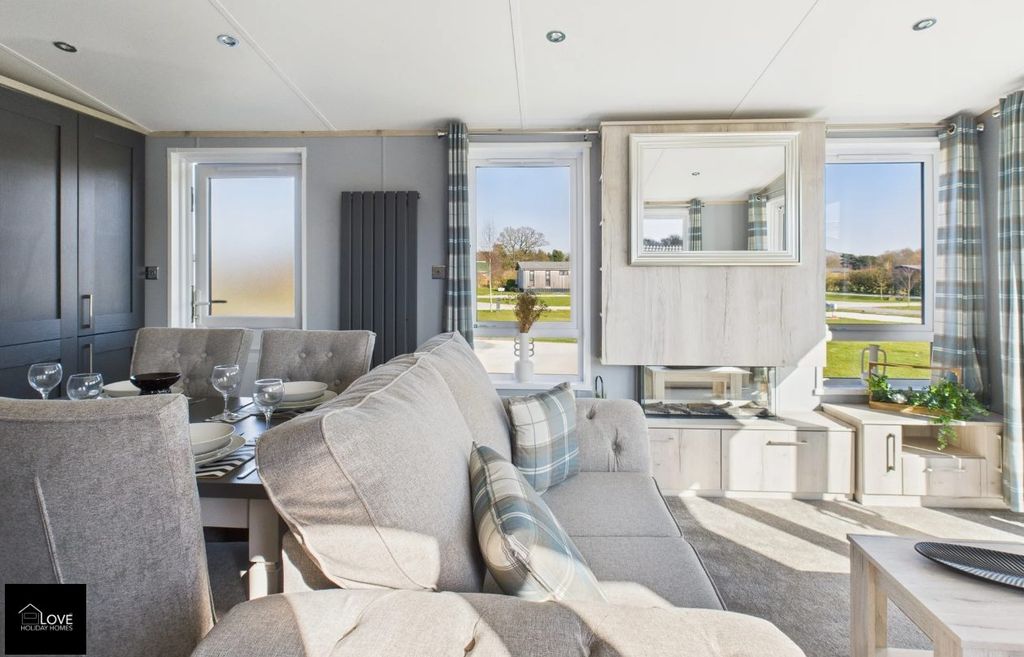 Property photo 1 of 23 Screenshot 2025 10 13 165156