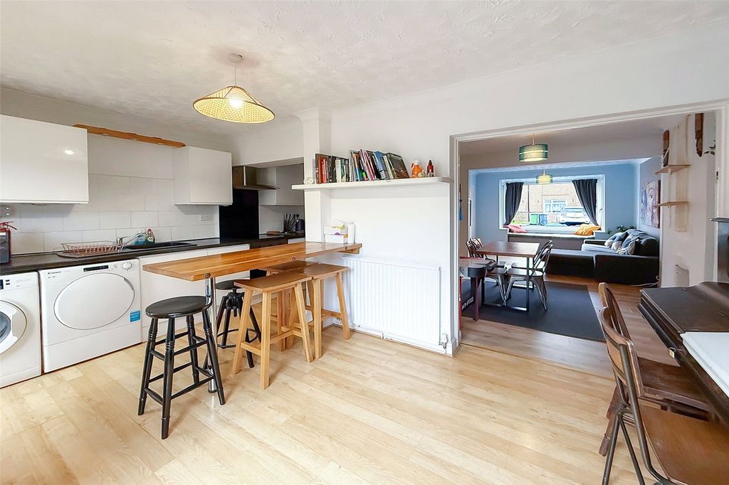 Property photo 3 of 19 Picture No. 19