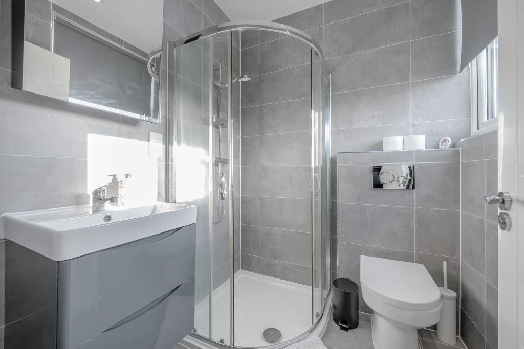 Additional image 7 of 2 bed flat for saleTwo Bedroom Apartment In Avenir Heights, Station Approach Road, Coulsdon CR5