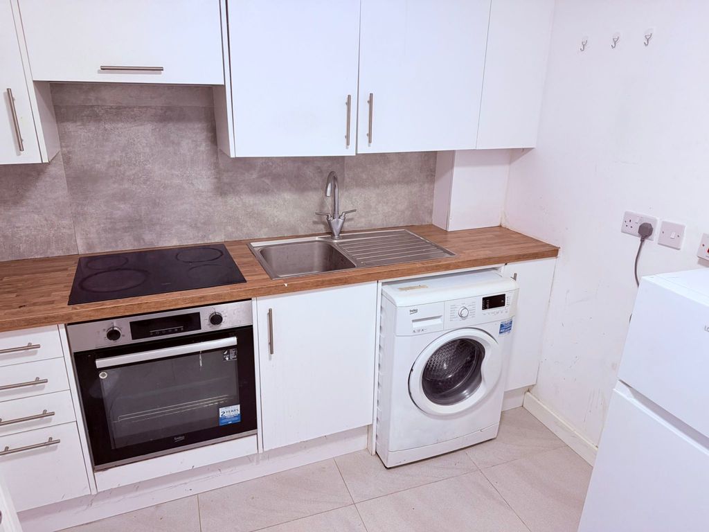 Property photo 3 of 4 Gallery