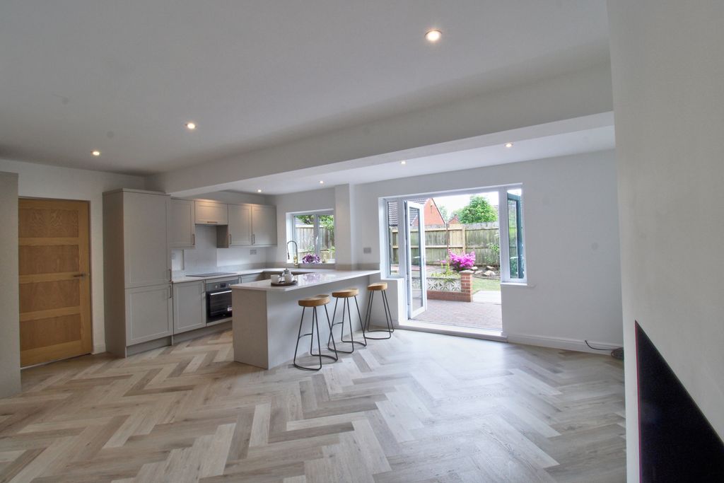 Property photo 2 of 42 Img_7701_2_3